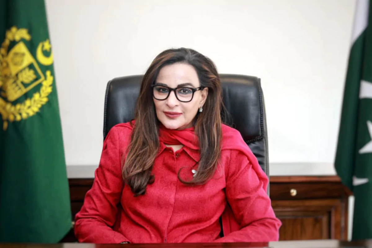 an image of PTI Leaders Present No Solutions: Sherry Rehman Defends Judiciary Amendments